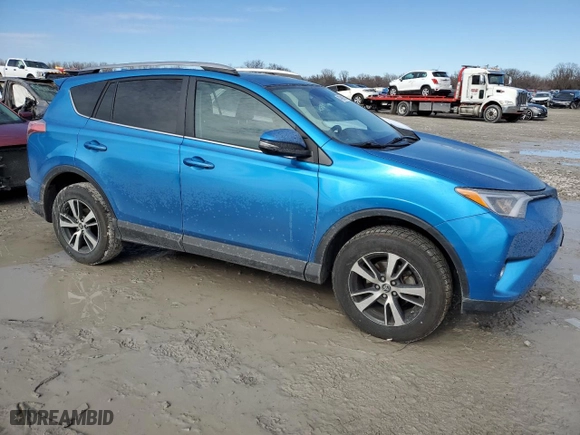 2018 Toyota RAV4 XLE with VIN 2T3RFREV9JW792712, listed as a Copart auction lot 47986765 with 78,001 mi miles and Salvage Title. Bid and sale history available at carsss.com. Image 4.