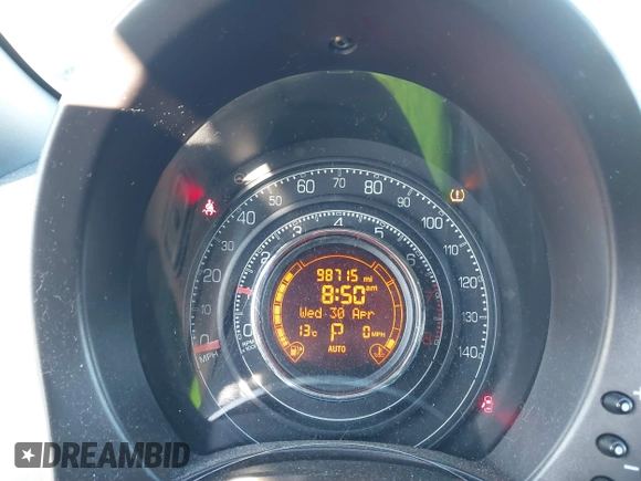 2012 FIAT 500 Sport z VIN 3C3CFFBRXCT119275, wystawiony jako IAAI lot #42133950 z przebiegiem 98 715 mil mil oraz . Historia ofert i sprzedaży dostępna na DreamBid. Obrazek 7.