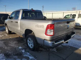 2019 Ram 1500 Tradesman z VIN 1C6SRFCT9KN738027, wystawiony jako Copart lot #87824045 z przebiegiem 198 889 mil mil oraz Czysty tytuł • Clean title. Historia ofert i sprzedaży dostępna na DreamBid. Obrazek 2.