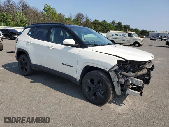 2018 Jeep Compass Latitude z VIN 3C4NJDBB3JT326243, wystawiony jako Copart lot #60688755 z przebiegiem 55 432 mil mil oraz Szkoda całkowita • Salvage title. Historia ofert i sprzedaży dostępna na DreamBid. Obrazek 4.