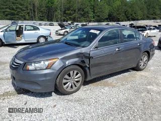 2011 Honda Accord EX z VIN 1HGCP2F72BA051572, wystawiony jako Copart lot #57116795 z przebiegiem 154 338 mil mil oraz Szkoda całkowita • Salvage title. Historia ofert i sprzedaży dostępna na DreamBid. Obrazek 1.
