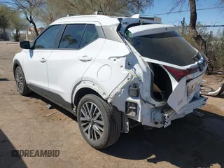 2024 Nissan Kicks SV with VIN 3N1CP5CV3RL496072, listed as a IAAI auction lot 41827609 with 9,059 mi miles. Bid and sale history available at carsss.com. Image 3.