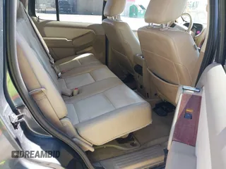 2010 Ford Explorer Eddie Bauer z VIN 1FMEU7EE1AUA97772, wystawiony jako IAAI lot #42108486 z przebiegiem 242 520 mil mil oraz . Historia ofert i sprzedaży dostępna na DreamBid. Obrazek 8.