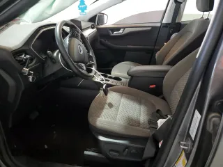 2021 Ford Escape SE with VIN 1FMCU0G69MUA37487, listed as a Copart auction lot 61998435 with 87,810 mi miles and Clean title. Bid and sale history available at DreamBid. Image 7.