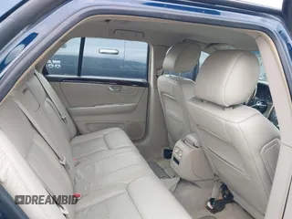 2009 Cadillac DTS 1SA z VIN 1G6KD57Y19U137656, wystawiony jako IAAI lot #41531439 z przebiegiem 103 151 mil mil oraz . Historia ofert i sprzedaży dostępna na DreamBid. Obrazek 8.
