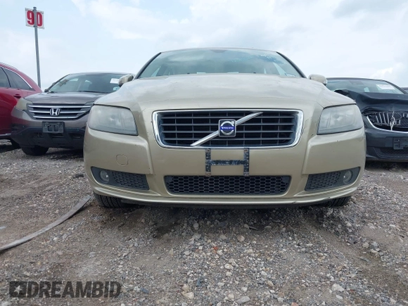 2007 Volvo S80 I6 with VIN YV1AS982471016600, listed as a IAAI auction lot 42068122 with 100,083 mi miles. Bid and sale history available at carsss.com. Image 16.