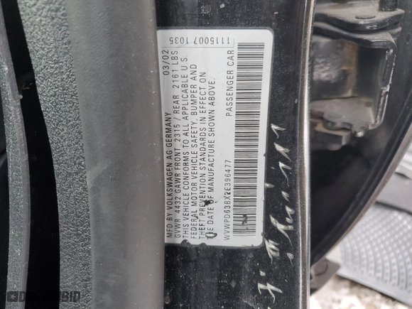 2002 Volkswagen Passat GLS with VIN WVWPD63BX2E396477, listed as a Copart auction lot 42934125 with 175,104 mi miles and Salvage Title. Bid and sale history available at carsss.com. Image 15.