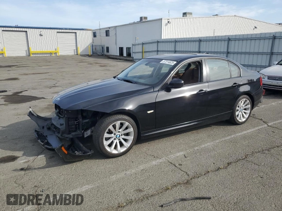 2011 BMW 3 Series 328i с VIN WBAPH5C53BA445287, выставлен на аукционе Copart как лот 57314625 с пробегом 82 026 миль миль и Списание • Salvage title. История ставок и продаж доступна на DreamBid. Изображение 1.