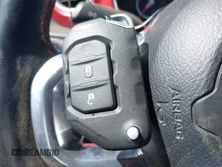 2020 Jeep Gladiator Rubicon with VIN 1C6JJTBG6LL187235, listed as a IAAI auction lot 42010374 with Not Provided miles and . Bid and sale history available at DreamBid. Image 11.