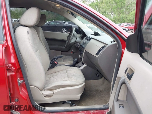 2010 Ford Focus SE with VIN 1FAHP3FN5AW160169, listed as a IAAI auction lot 42136904 with 146,605 mi miles. Bid and sale history available at carsss.com. Image 5.