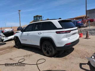 2023 Jeep Grand Cherokee Laredo z VIN 1C4RJHAG5PC520105, wystawiony jako Copart lot #50713795 z przebiegiem 15 880 mil mil oraz Szkoda całkowita • Salvage title. Historia ofert i sprzedaży dostępna na DreamBid. Obrazek 15.
