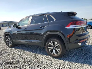 2024 Volkswagen Atlas SE with VIN 1V2DE2CA5RC262903, listed as a Copart auction lot 57241995 with 4,186 mi miles and Salvage title. Bid and sale history available at DreamBid. Image 2.