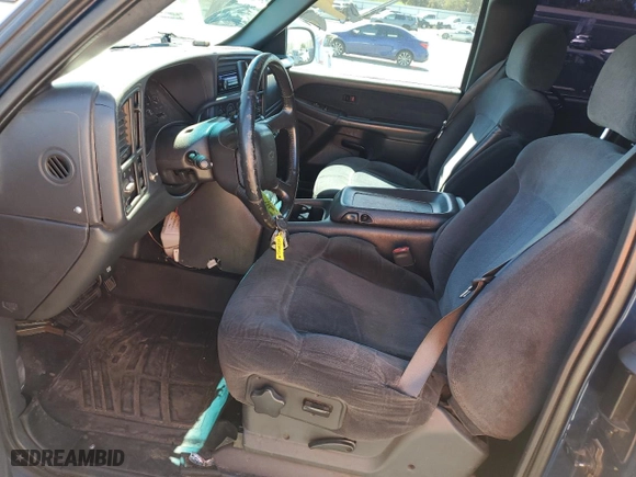 2001 Chevrolet Silverado 1500 LS with VIN 2GCEC19V611371932, listed as a Copart auction lot 50268825 with 297,371 mi miles and Salvage Title. Bid and sale history available at carsss.com. Image 7.