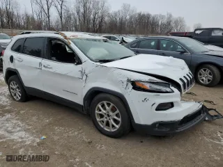 2017 Jeep Cherokee Latitude with VIN 1C4PJMCB0HW614278, listed as a Copart auction lot 87836675 with 0 mi miles and Clean Title. Bid and sale history available at carsss.com. Image 4.