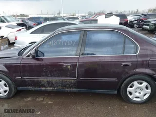 2000 Honda Civic EX with VIN 1HGEJ8644YL037589, listed as a IAAI auction lot 41891907 with 127,086 mi miles. Bid and sale history available at carsss.com. Image 15.