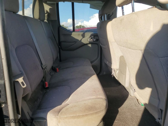 2018 Nissan Frontier S with VIN 1N6DD0ER7JN704422, listed as a Copart auction lot 84952104 with 123,676 mi miles and Salvage Title. Bid and sale history available at carsss.com. Image 10.