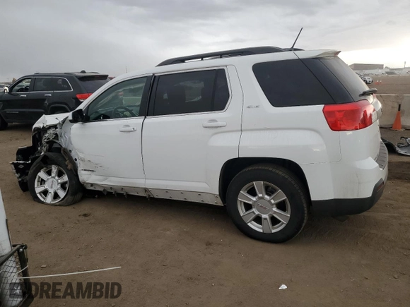 2013 GMC Terrain SLE with VIN 2GKFLREK1D6208048, listed as a Copart auction lot 49293775 with 145,473 mi miles and Salvage Title. Bid and sale history available at carsss.com. Image 2.