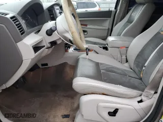 2006 Jeep Grand Cherokee Overland with VIN 1J8HR68206C130250, listed as a Copart auction lot 48826735 with 156,218 mi miles and Clean Title. Bid and sale history available at carsss.com. Image 7.