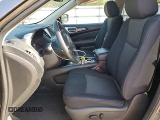 2018 Nissan Pathfinder SV z VIN 5N1DR2MM7JC673380, wystawiony jako Copart lot #52621935 z przebiegiem 101 334 mil mil oraz Szkoda całkowita • Salvage title. Historia ofert i sprzedaży dostępna na DreamBid. Obrazek 7.