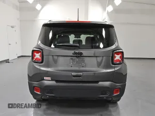 2020 Jeep Renegade Altitude with VIN ZACNJABB3LPL53805, listed as a Copart auction lot 80463374 with 88,190 mi miles and Clean Title. Bid and sale history available at DreamBid. Image 6.