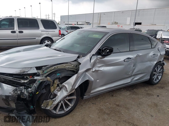 2025 Acura Integra with VIN 19UDE4H22SA005182, listed as a IAAI auction lot 42420615 with 4,924 mi miles and . Bid and sale history available at DreamBid. Image 6.