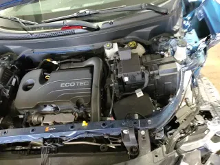 2021 Chevrolet Equinox LT с VIN 3GNAXUEVXML325847, выставлен на аукционе Copart как лот 84237195 с пробегом 46 851 миль миль и Списание • Salvage title. История ставок и продаж доступна на DreamBid. Изображение 16.