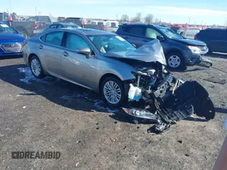 2016 Lexus ES 350 with VIN 58ABK1GG2GU003713, listed as a IAAI auction lot 41740056 with 1 mi miles. Bid and sale history available at carsss.com. Image 1.
