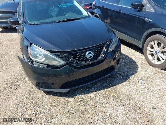 2016 Nissan Sentra SR with VIN 3N1AB7AP1GL670790, listed as a IAAI auction lot 41838273 with 249,302 mi miles. Bid and sale history available at carsss.com. Image 6.