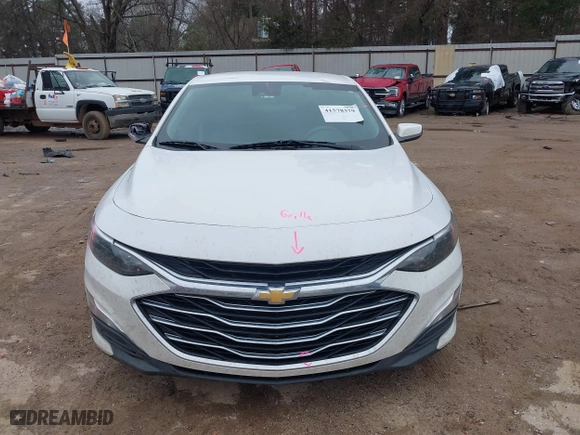 2020 Chevrolet Malibu LS with VIN 1G1ZC5ST0LF135072, listed as a IAAI auction lot 41578379 with 69,732 mi miles. Bid and sale history available at carsss.com. Image 12.