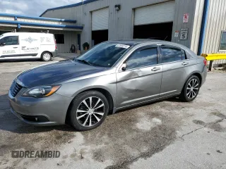 2013 Chrysler 200 Touring with VIN 1C3CCBBGXDN729159, listed as a Copart auction lot 47550215 with 67,748 mi miles and Salvage Title. Bid and sale history available at carsss.com. Image 1.