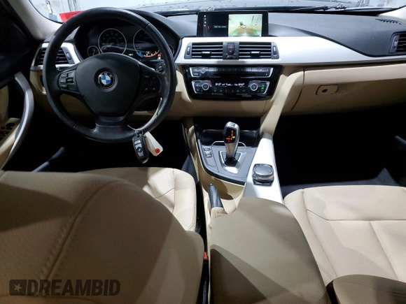2018 BMW 3 Series 320i xDrive with VIN WBA8E5G52JNU46686, listed as a Copart auction lot 81999984 with 121,394 mi miles and Salvage Title. Bid and sale history available at carsss.com. Image 8.