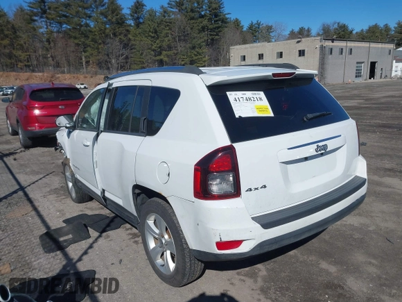 2014 Jeep Compass Sport with VIN 1C4NJDBBXED530808, listed as a IAAI auction lot 41748218 with 78,861 mi miles. Bid and sale history available at carsss.com. Image 3.