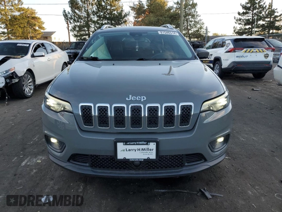 2020 Jeep Cherokee Altitude with VIN 1C4PJMLX7LD635631, listed as a Copart auction lot 81546514 with 29,856 mi miles and Salvage Title. Bid and sale history available at carsss.com. Image 5.