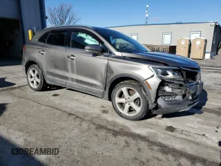 2017 Lincoln MKC Premiere with VIN 5LMCJ1D90HUL04659, listed as a Copart auction lot 45503395 with 193,677 mi miles and Salvage Title. Bid and sale history available at DreamBid. Image 4.