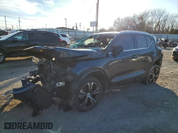 2022 Volvo XC40 Inscription with VIN YV4AC2HL9N2736059, listed as a Copart auction lot 83705934 with 0 mi miles and Salvage Title. Bid and sale history available at carsss.com. Image 1.