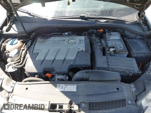 2013 Volkswagen Jetta TDI w/Sunroof & Nav с VIN 3VWPL7AJ1DM602282, выставлен на аукционе IAAI как лот 42499935 с пробегом 120 976 миль миль и . История ставок и продаж доступна на DreamBid. Изображение 10.