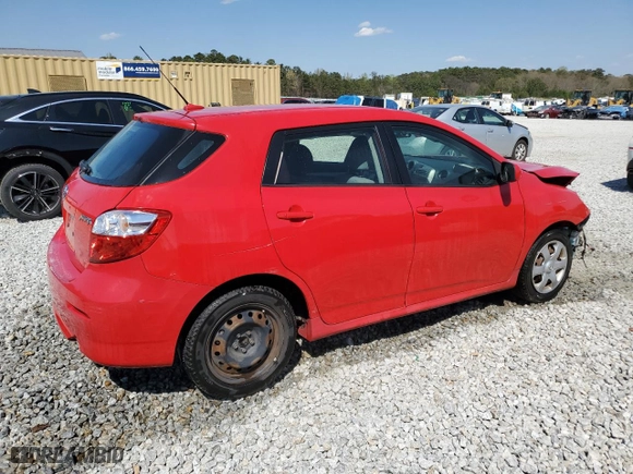 2009 Toyota Matrix with VIN 2T1KU40E79C186820, listed as a Copart auction lot 50602825 with 136,748 mi miles and Salvage Title. Bid and sale history available at carsss.com. Image 3.