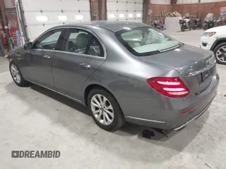 2017 Mercedes-Benz E-Class E 300 Luxury with VIN WDDZF4KB2HA241243, listed as a IAAI auction lot 41675898 with 64,789 mi miles. Bid and sale history available at carsss.com. Image 3.