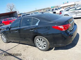 2015 Infiniti Q50 Premium with VIN JN1BV7AP9FM348009, listed as a IAAI auction lot 41852281 with 124,118 mi miles. Bid and sale history available at carsss.com. Image 15.
