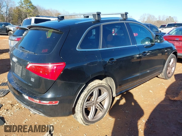 2012 Audi Q5 3.2L Premium Plus with VIN WA1DKAFP4CA010707, listed as a IAAI auction lot 41326651 with 178,170 mi miles. Bid and sale history available at carsss.com. Image 4.