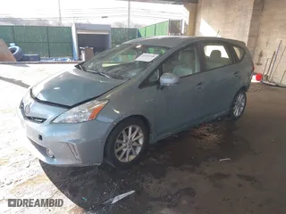 2013 Toyota Prius v Two with VIN JTDZN3EU6D3204487, listed as a IAAI auction lot 41433348 with 190,469 mi miles. Bid and sale history available at carsss.com. Image 17.