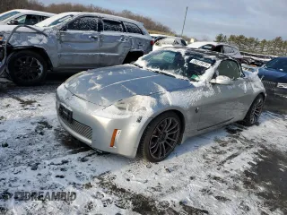 2005 Nissan 350Z Touring with VIN JN1AZ36A85M756481, listed as a Copart auction lot 88219475 with 109,842 mi miles and Salvage Title. Bid and sale history available at carsss.com. Image 1.