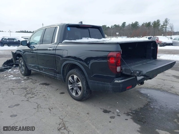 2018 Honda Ridgeline RTL-E with VIN 5FPYK3F78JB002172, listed as a IAAI auction lot 41528764 with 64,566 mi miles. Bid and sale history available at carsss.com. Image 3.