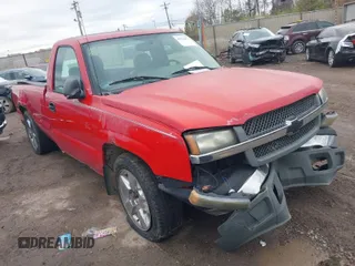 2004 Chevrolet Silverado 1500 Work Truck with VIN 1GCEC14X64Z232646, listed as a IAAI auction lot 40932577 with 267,728 mi miles. Bid and sale history available at carsss.com. Image 1.