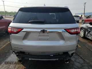 2020 Chevrolet Traverse LS z VIN 1GNERFKW8LJ160889, wystawiony jako Copart lot #59148015 z przebiegiem 107 696 mil mil oraz Szkoda całkowita • Salvage title. Historia ofert i sprzedaży dostępna na DreamBid. Obrazek 6.
