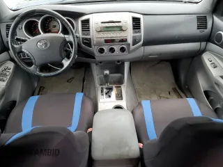 2007 Toyota Tacoma z VIN 5TEMU52N97Z460103, wystawiony jako Copart lot #45775635 z przebiegiem 241 146 mil mil oraz Szkoda całkowita • Salvage title. Historia ofert i sprzedaży dostępna na DreamBid. Obrazek 8.