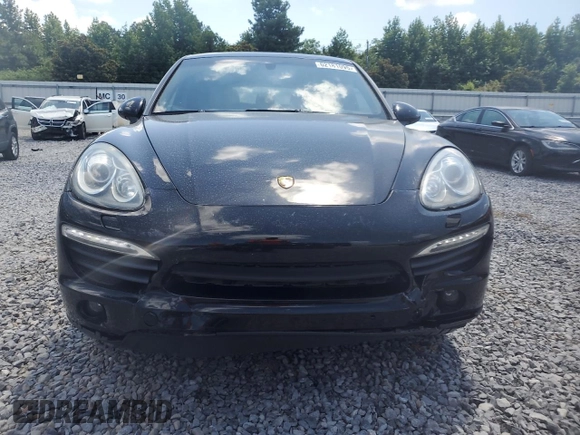 2011 Porsche Cayenne S with VIN WP1AB2A29BLA42077, listed as a Copart auction lot 62181095 with 262,754 mi miles and Salvage title. Bid and sale history available at DreamBid. Image 5.