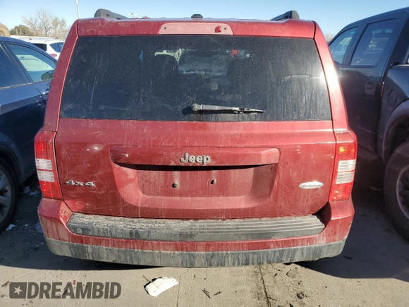 2011 Jeep Patriot Latitude with VIN 1J4NF1GB3BD191887, listed as a Copart auction lot 88486905 with 138,094 mi miles and Clean Title. Bid and sale history available at DreamBid. Image 6.
