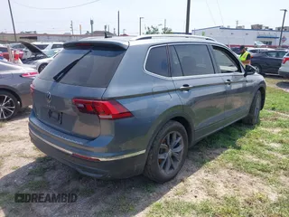 2023 Volkswagen Tiguan SE with VIN 3VVNB7AX2PM064599, listed as a IAAI auction lot 41923005 with Not provided miles and . Bid and sale history available at DreamBid. Image 4.