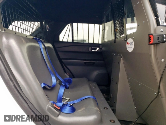 2023 Ford Police Interceptor Utility z VIN 1FM5K8AB3PGB37879, wystawiony jako Copart lot #57161555 z przebiegiem Nie podano mil oraz Szkoda całkowita • Salvage title. Historia ofert i sprzedaży dostępna na DreamBid. Obrazek 11.